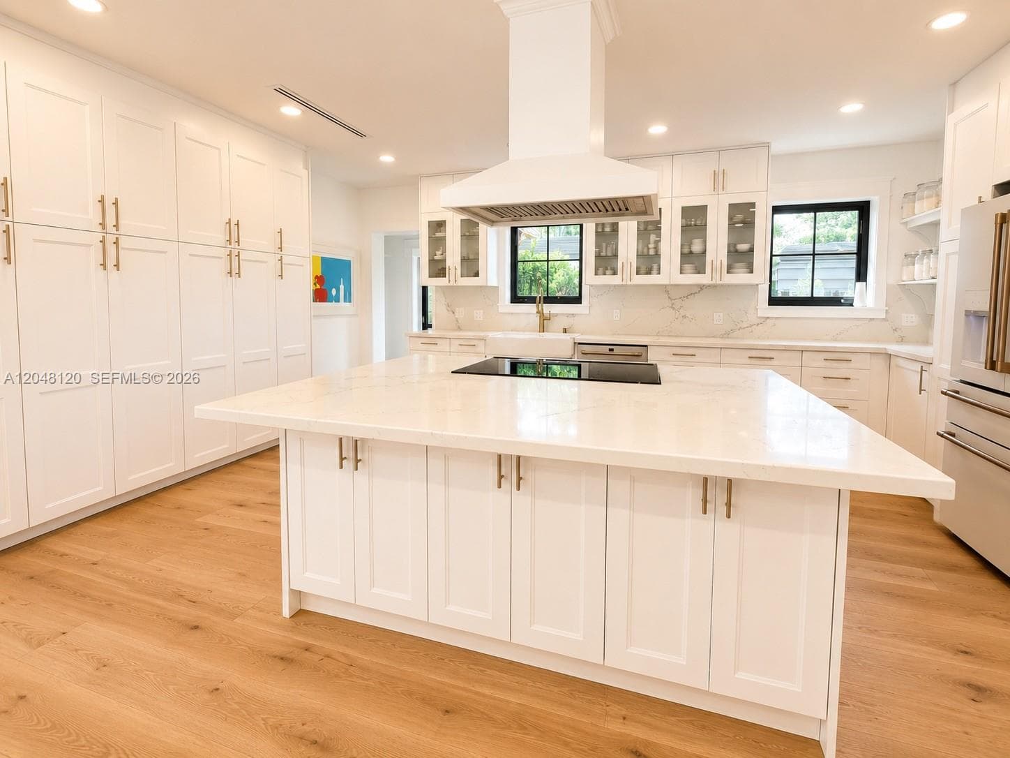 4455 N Bay Rd, Miami Beach FL 33140
