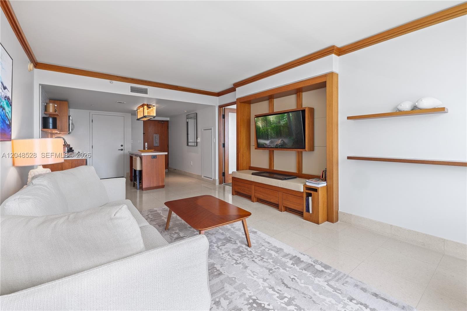 6801 Collins Ave # 516, Miami Beach FL 33141