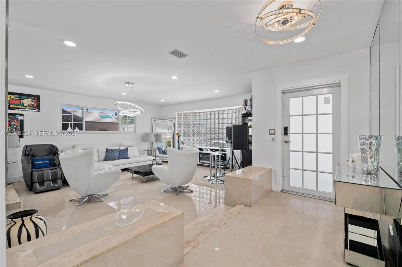 20235 Highland Lakes Blvd, Miami FL 33179