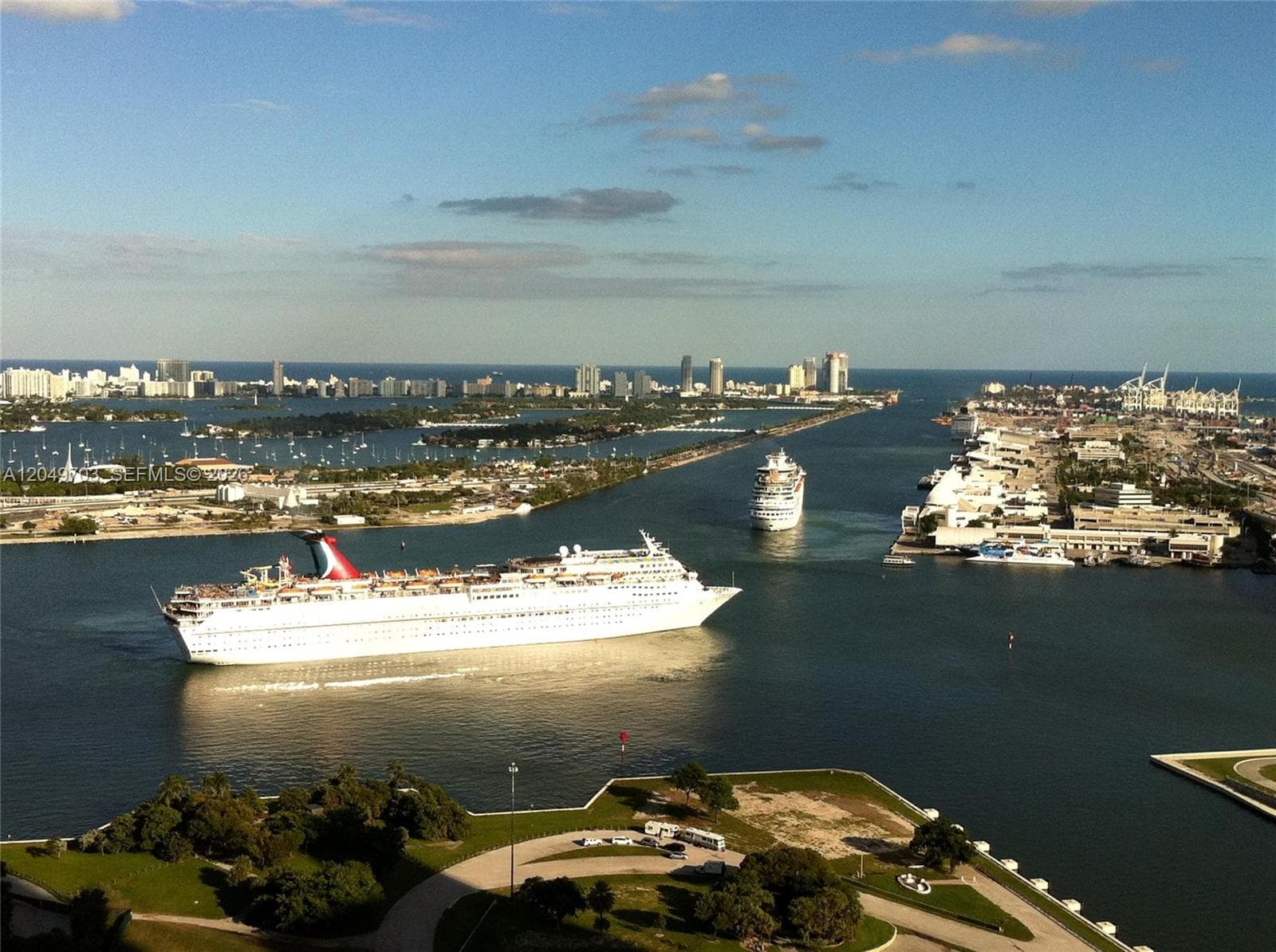 1040 Biscayne Blvd # 3802, Miami FL 33132