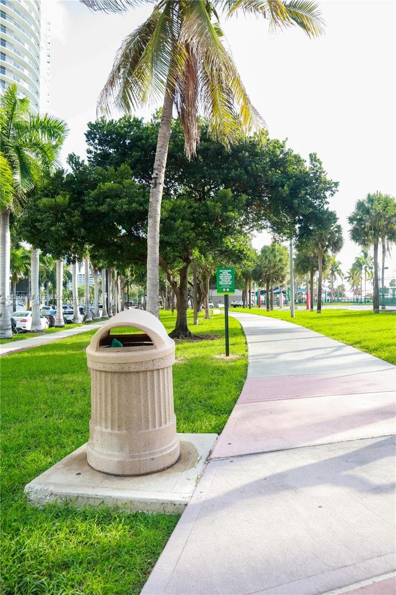 1750 N Bayshore Dr # 3411, Miami FL 33132
