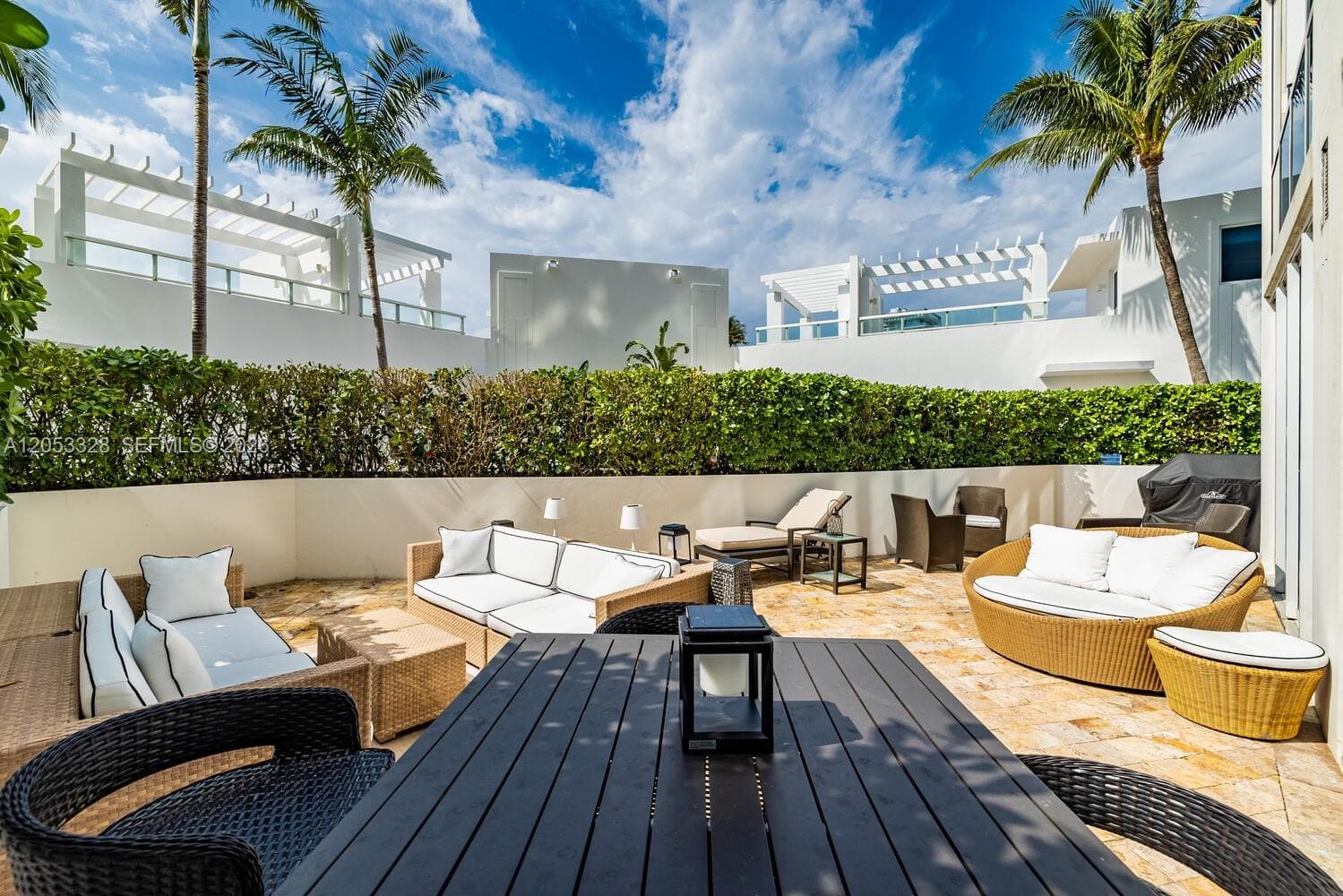 50 S Pointe Dr # 510, Miami Beach FL 33139