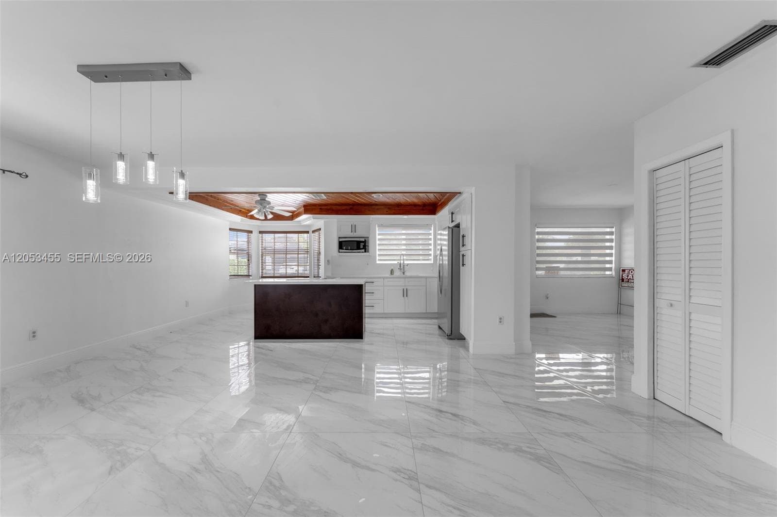 2900 SW 98th Ave, Miami FL 33165