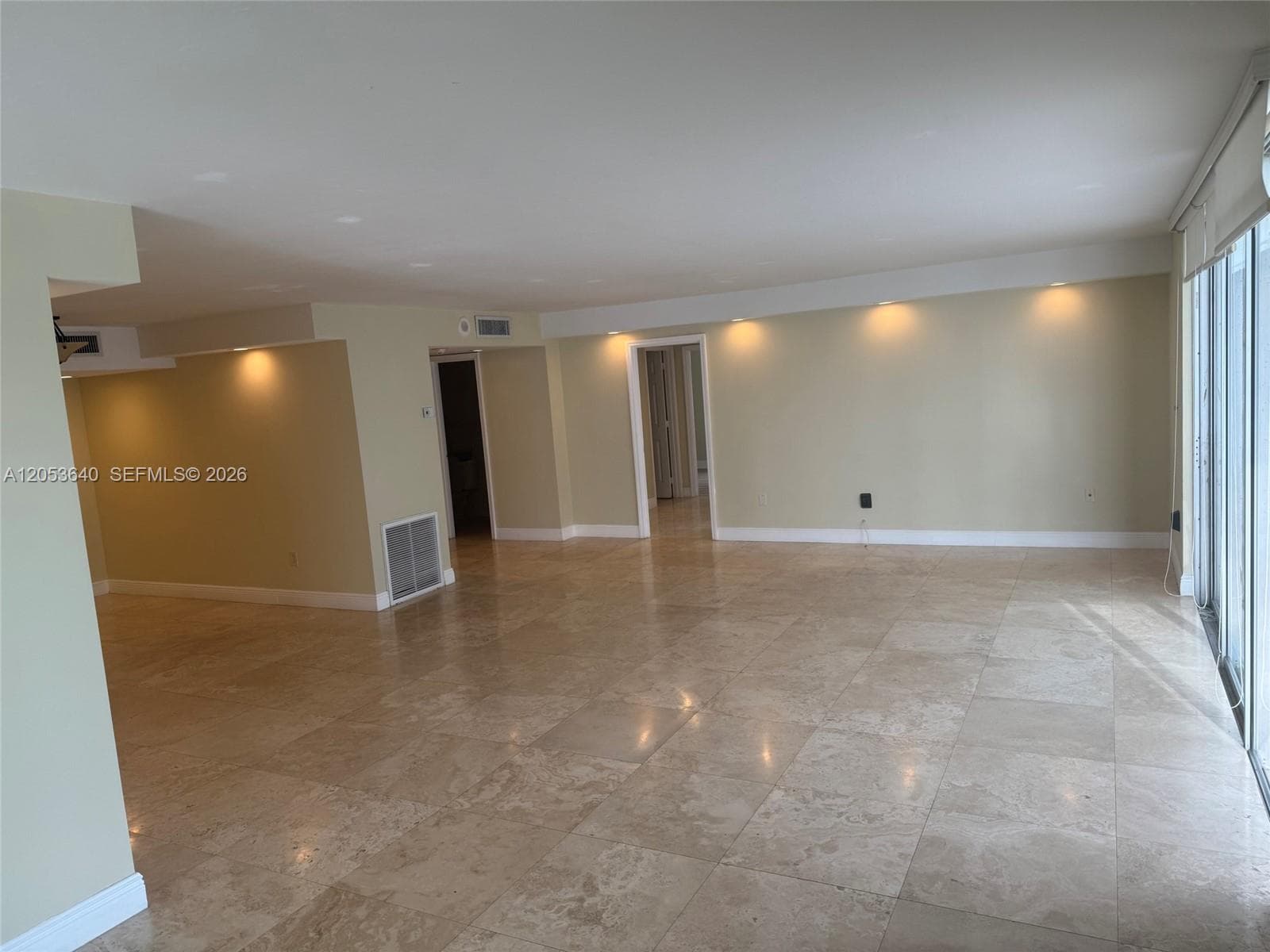 145 SE 25th Rd # 1003, Miami FL 33129