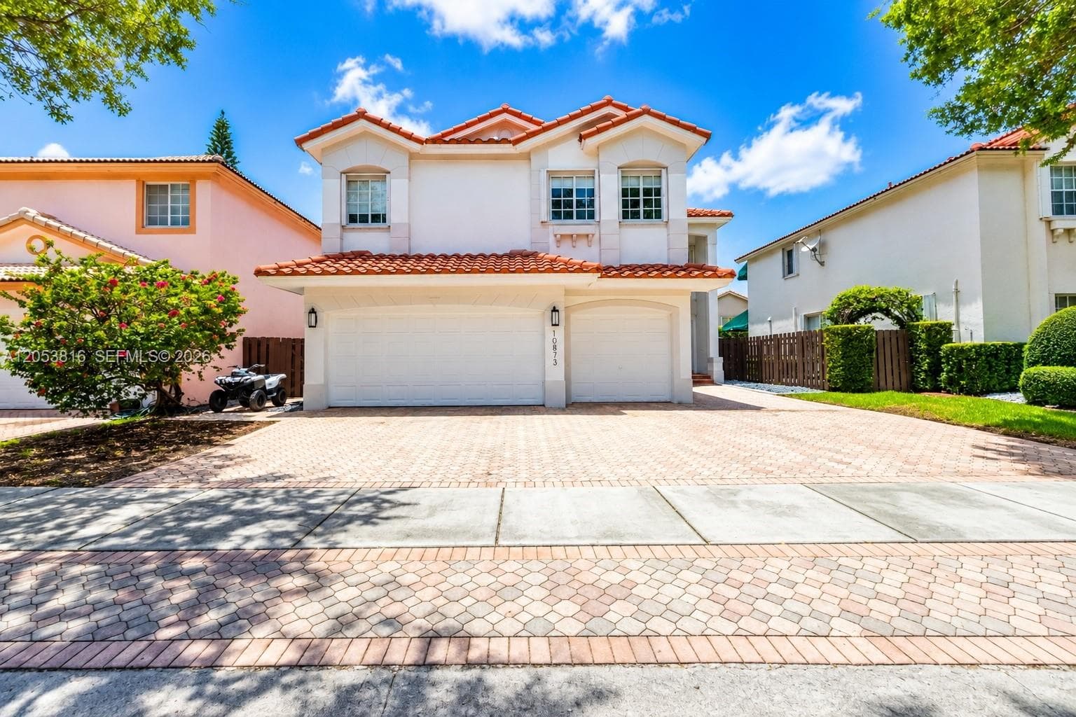 10873 NW 71st St, Doral FL 33178