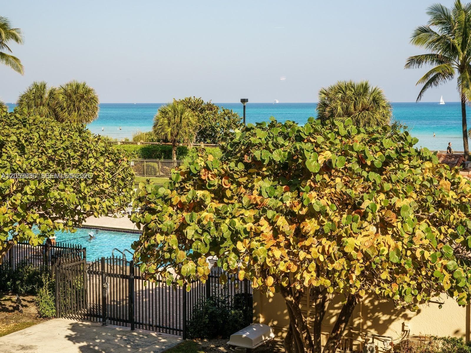 2555 Collins Ave # 308, Miami Beach FL 33140