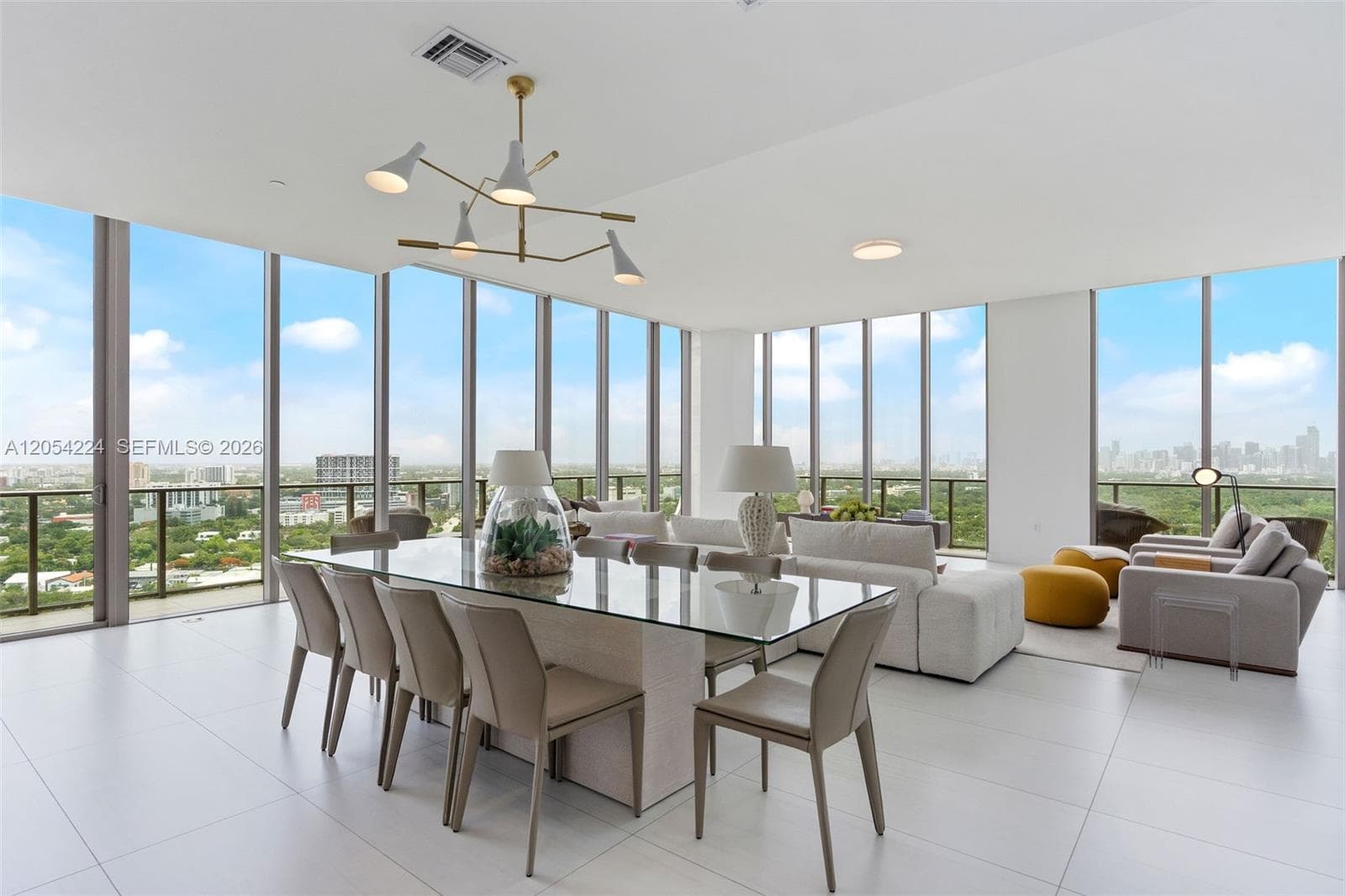 2678 Tigertail Ave, Miami FL 33133