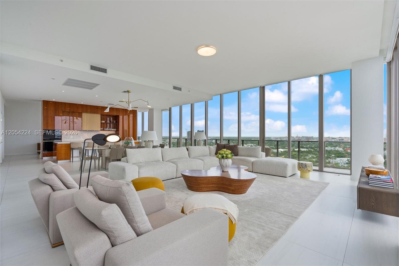 2678 Tigertail Ave, Miami FL 33133