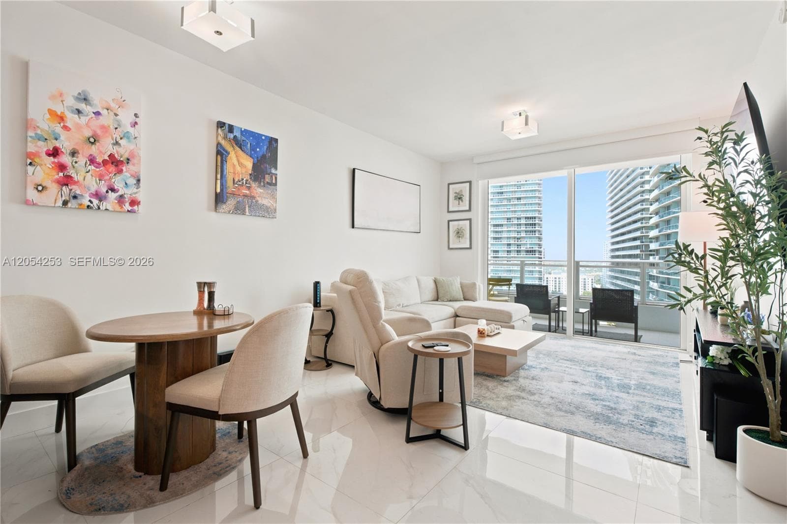 1080 Brickell Ave # 1607, Miami FL 33131