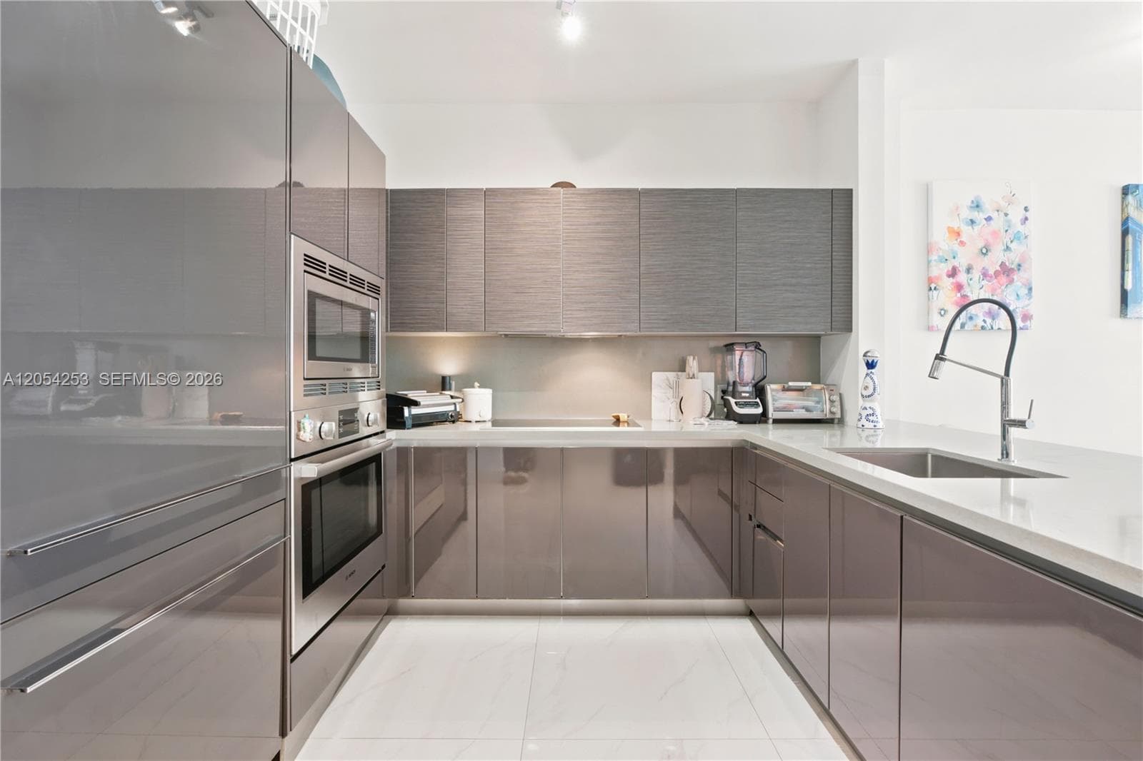 1080 Brickell Ave # 1607, Miami FL 33131