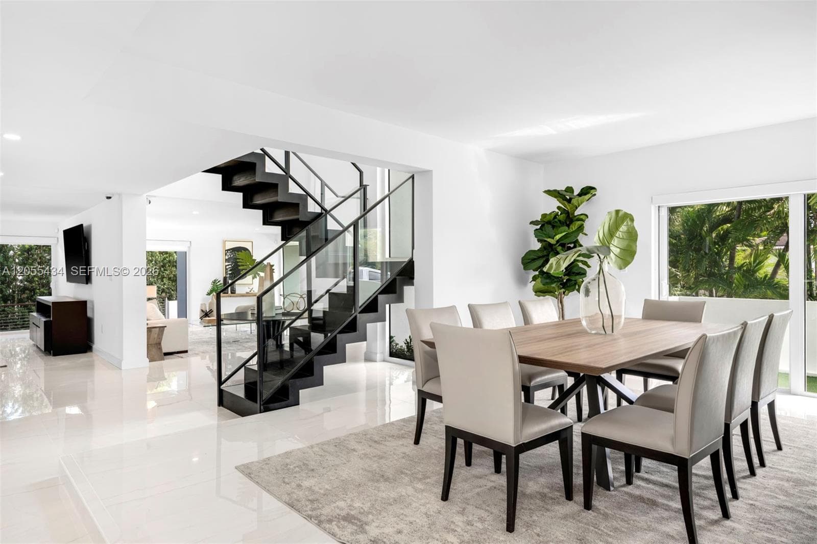 6832 Sunrise Ct, Coral Gables FL 33133