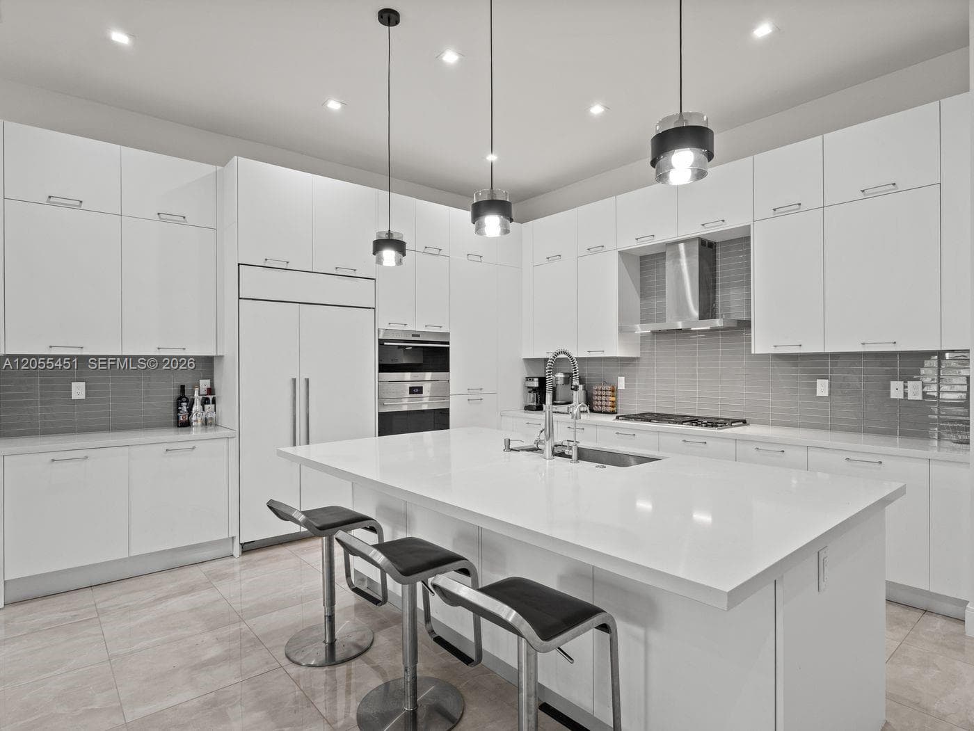 8143 NW 47th Ter, Doral FL 33166