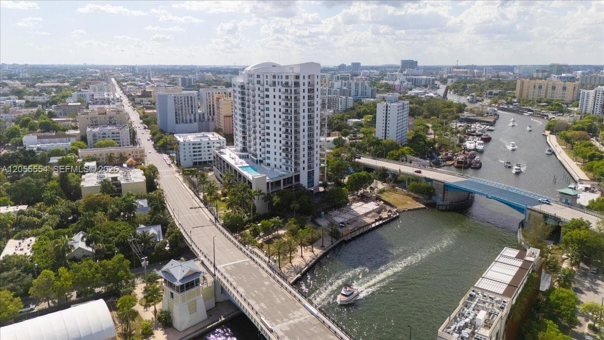 10 SW South River Dr # 806, Miami FL 33130
