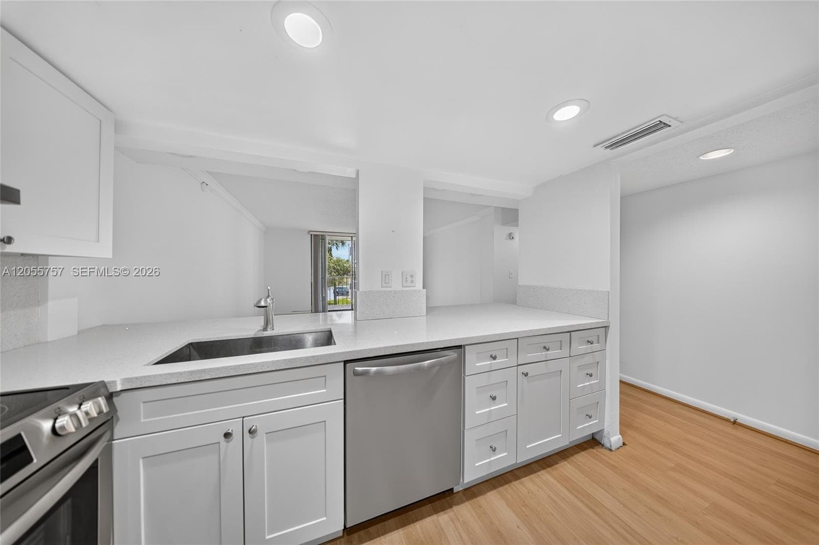 8045 SW 107th Ave # 203, Miami FL 33173