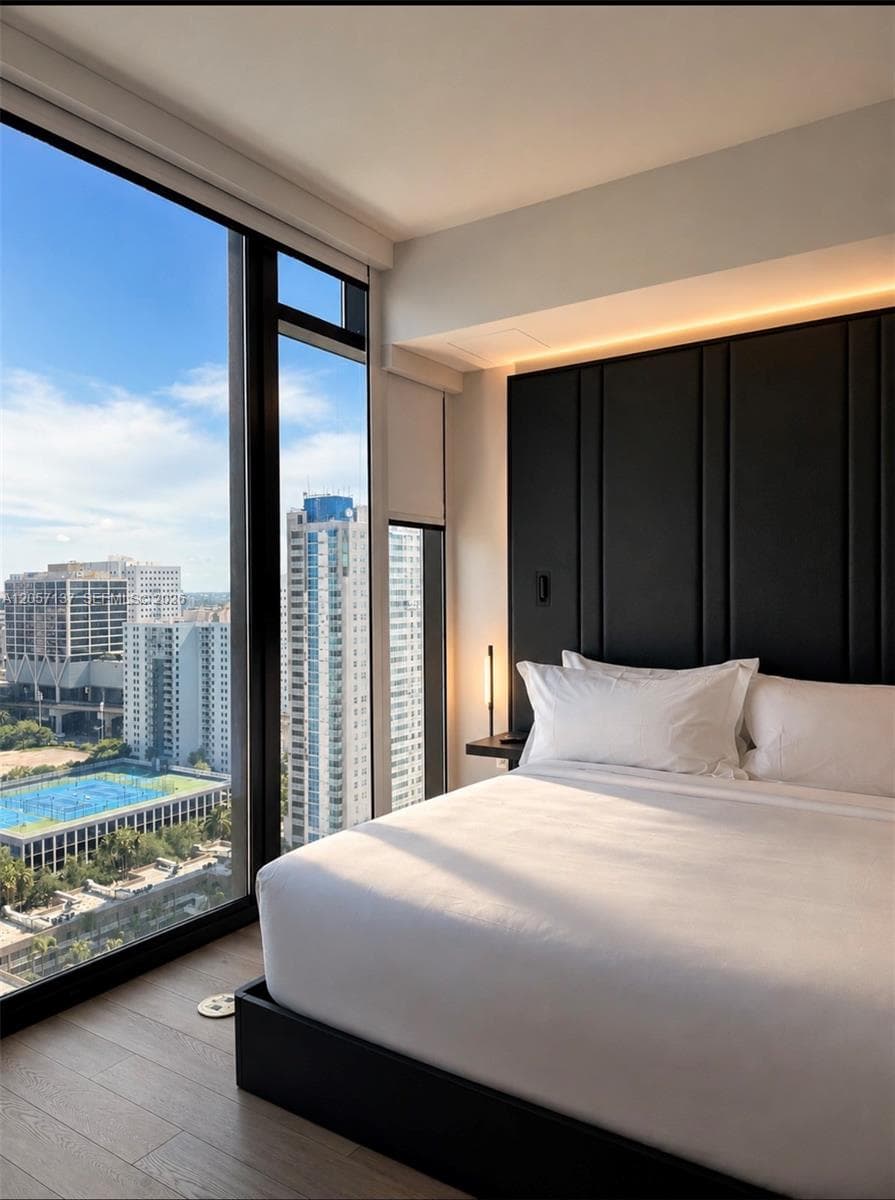 20 NE 11TH ST # 3705, Miami FL 33132