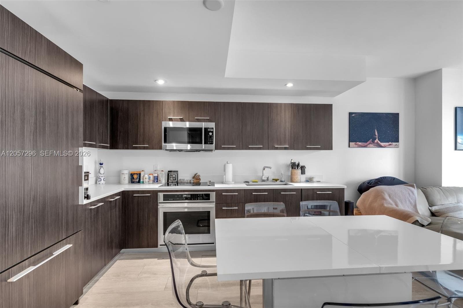 55 SW 9th St # 2407, Miami FL 33130