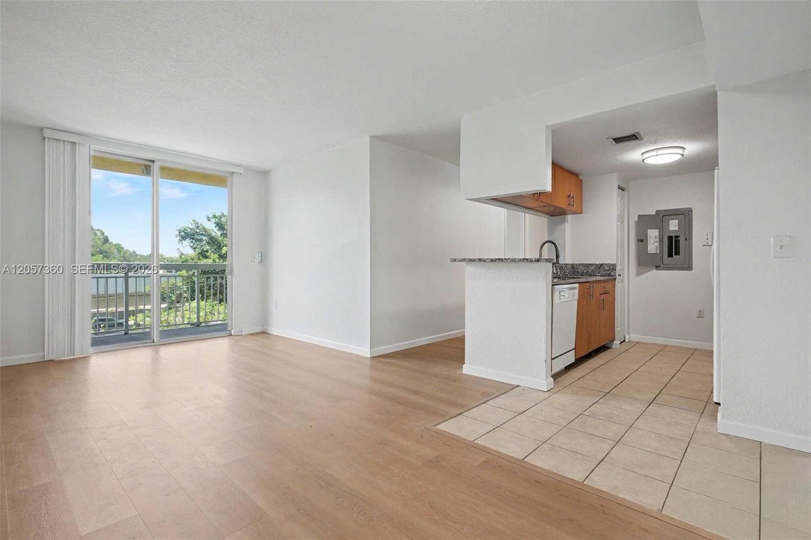 816 NW 11th St # 402, Miami FL 33136