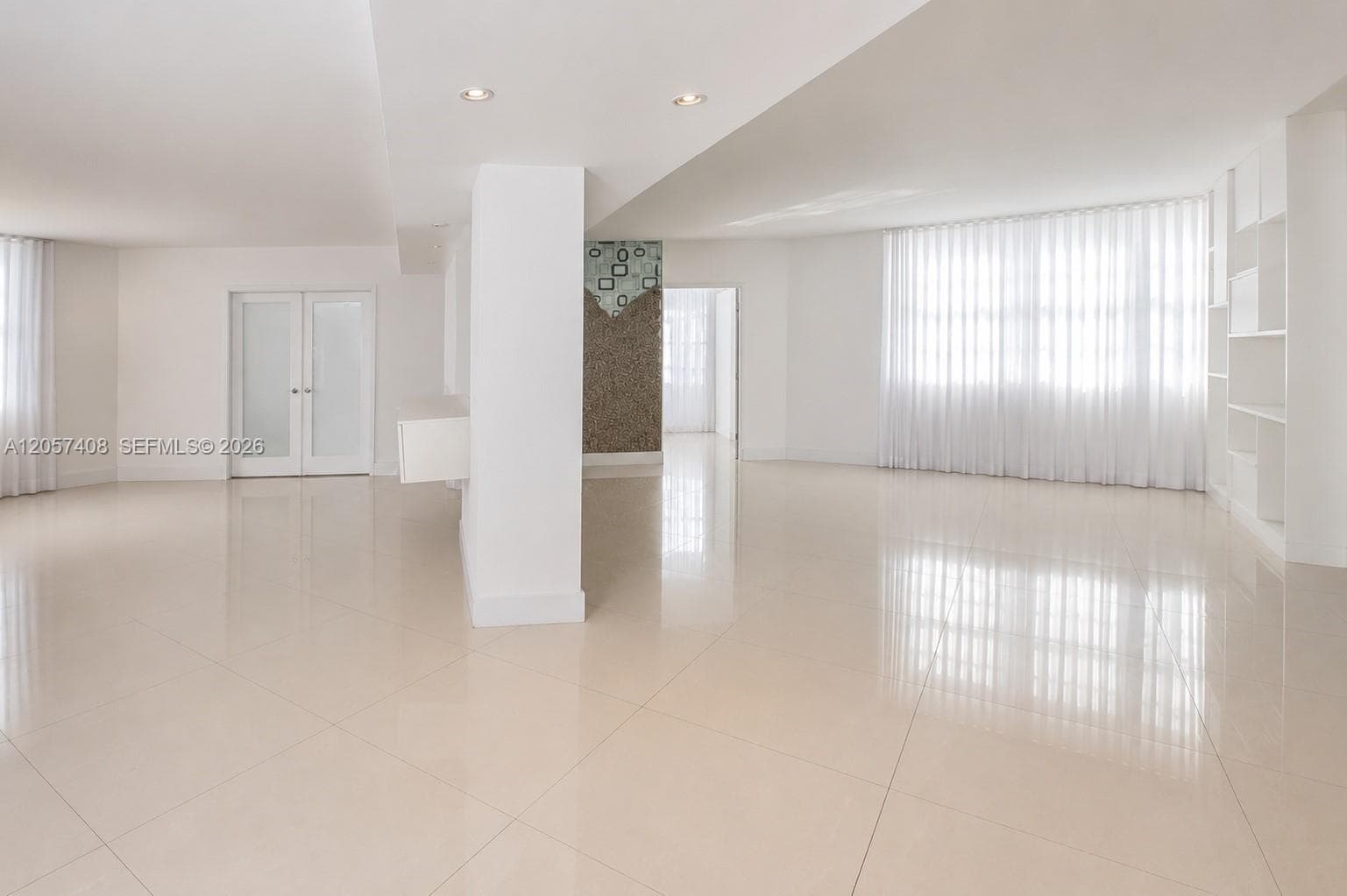 825 Brickell Bay Dr # 1151, Miami FL 33131