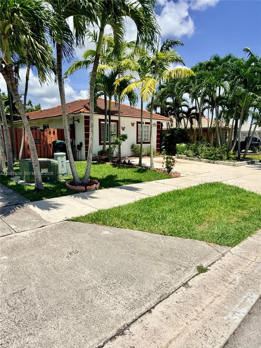 18300 SW 143rd Ct, Miami FL 33177