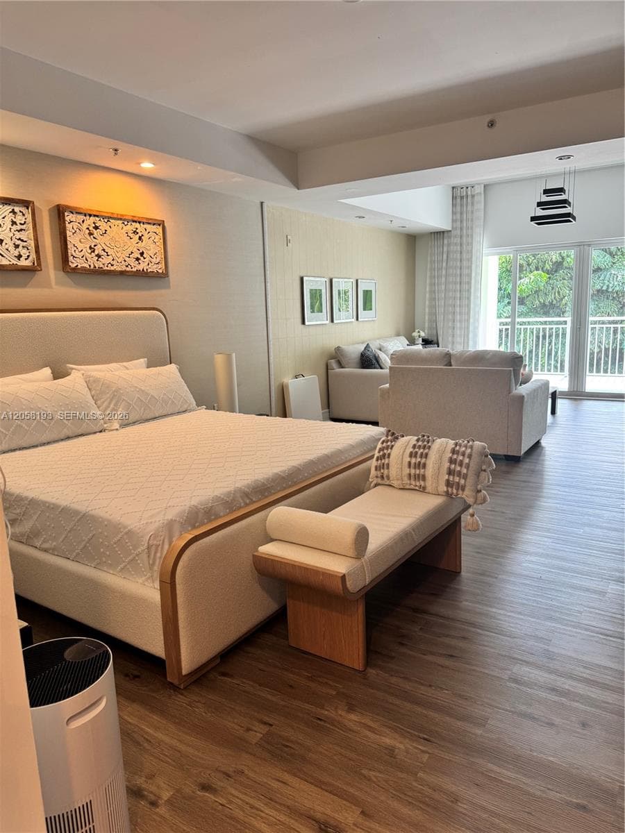 5300 NW 87th Ave # 911, Doral FL 33178