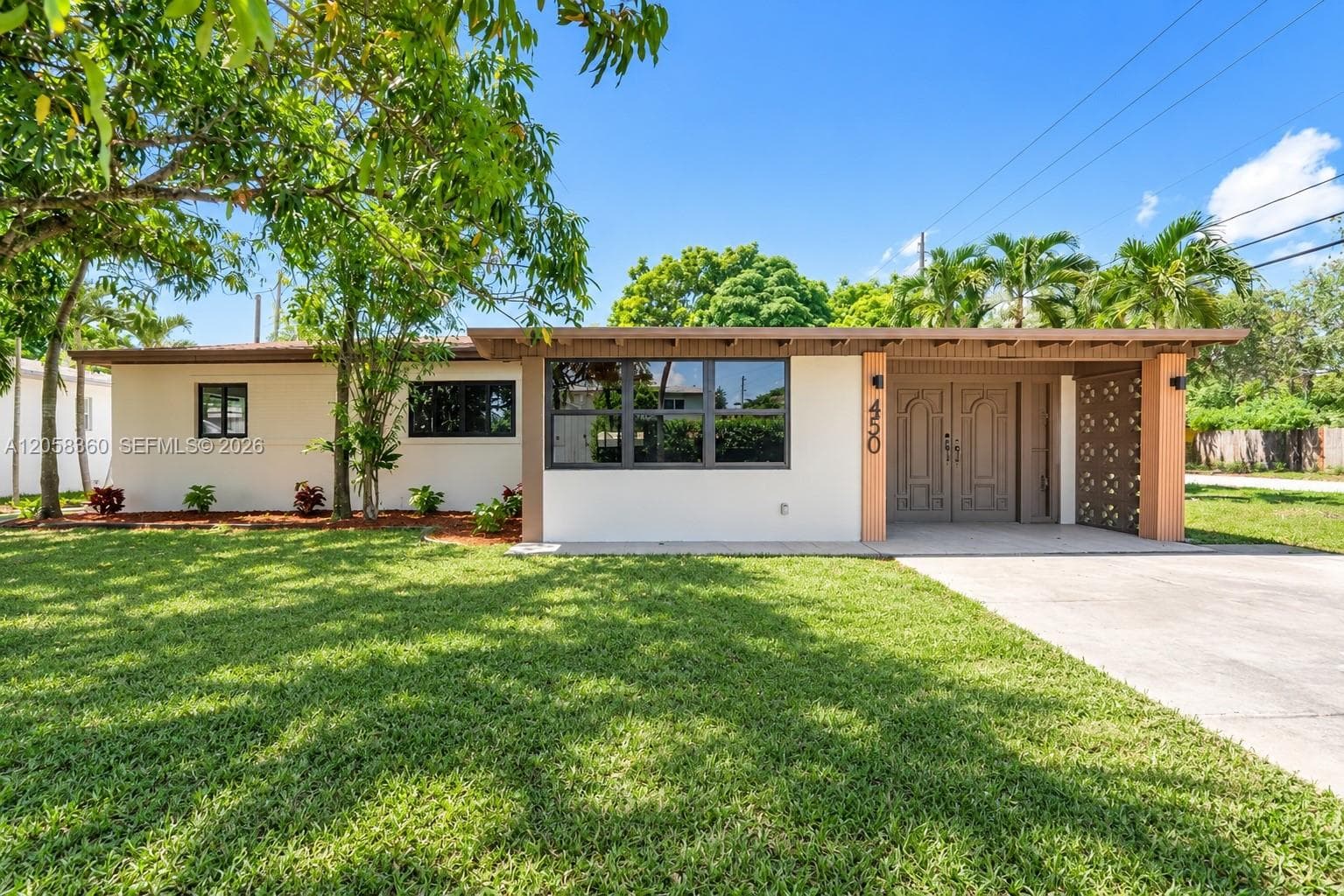 450 NW 140th St, Miami FL 33168