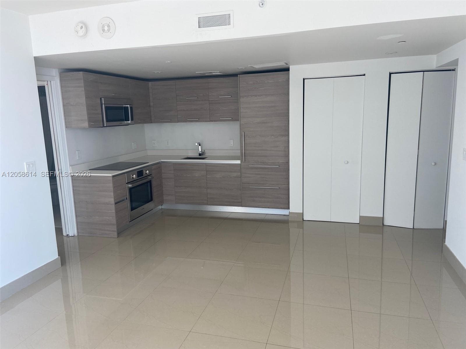 1300 S Miami Ave # 2207, Miami FL 33130