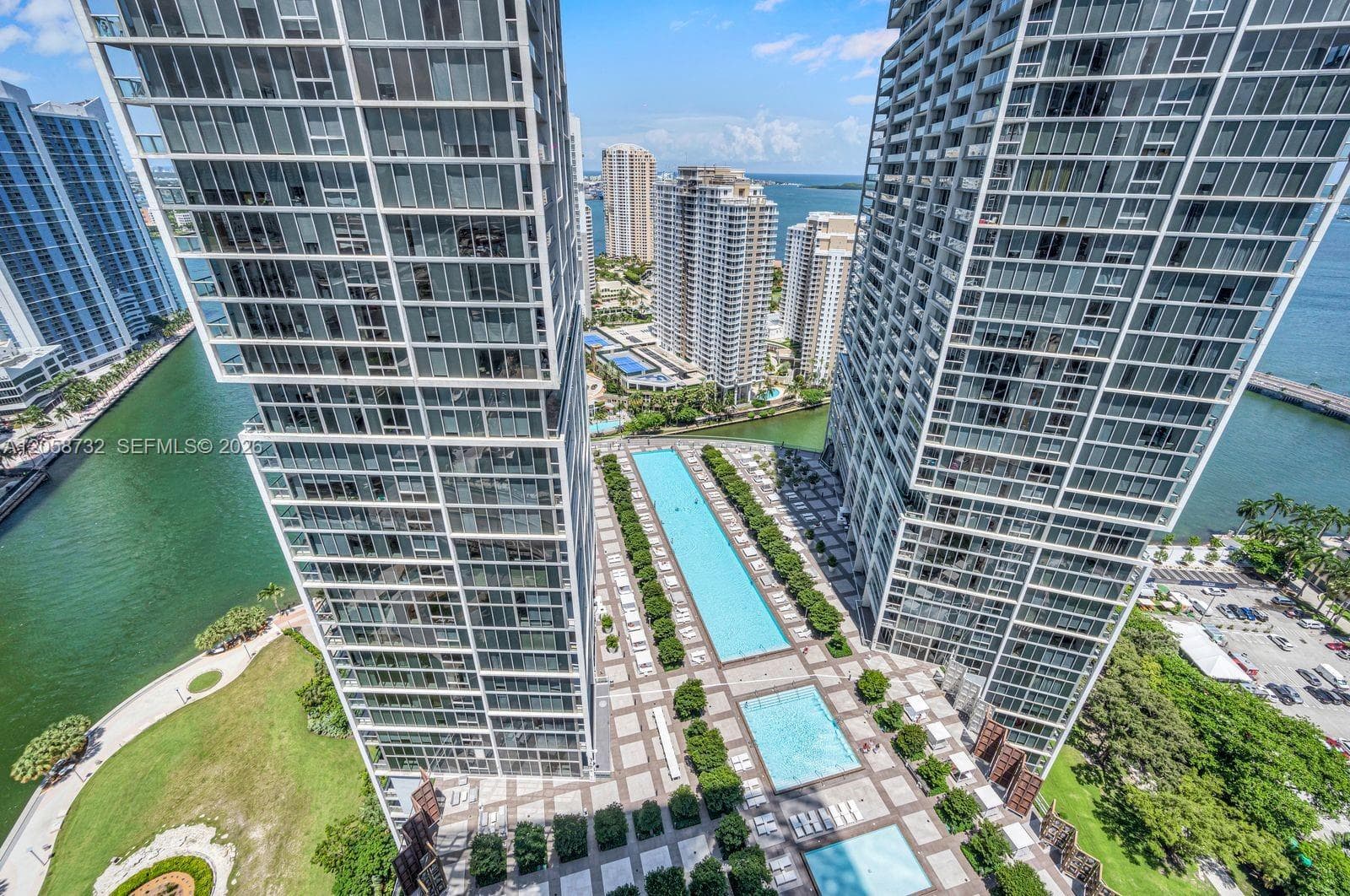 485 Brickell Ave # 3401, Miami FL 33131