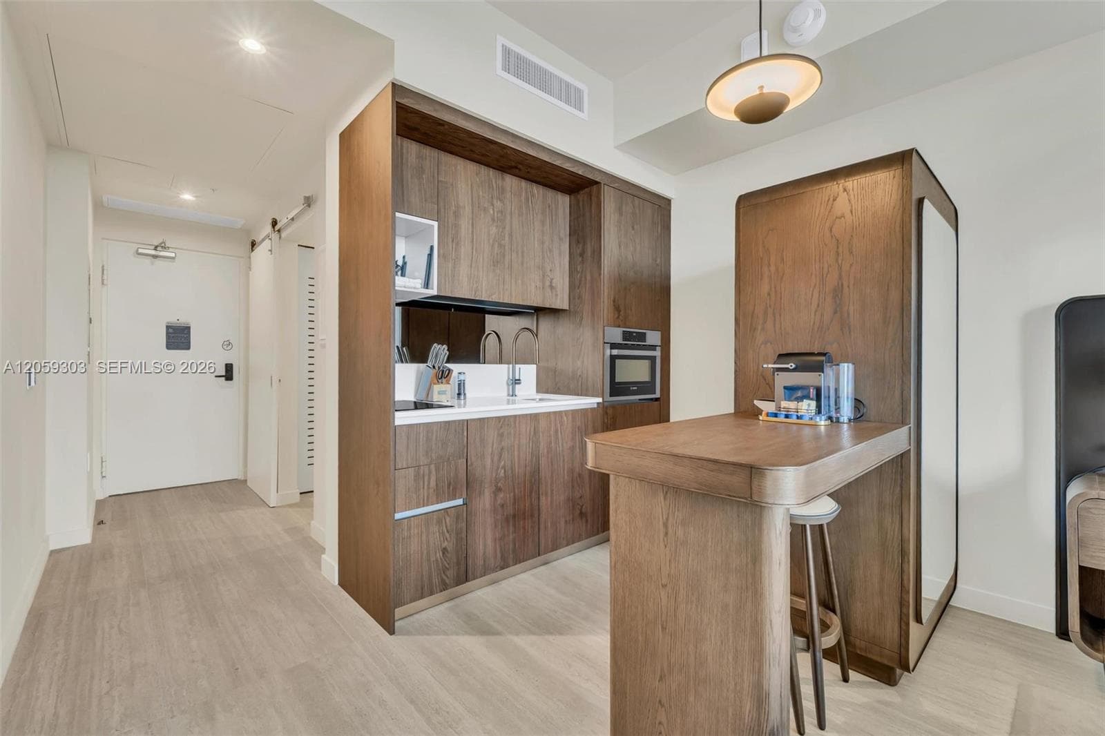 1611 SW 2nd Ave # 713, Miami FL 33129