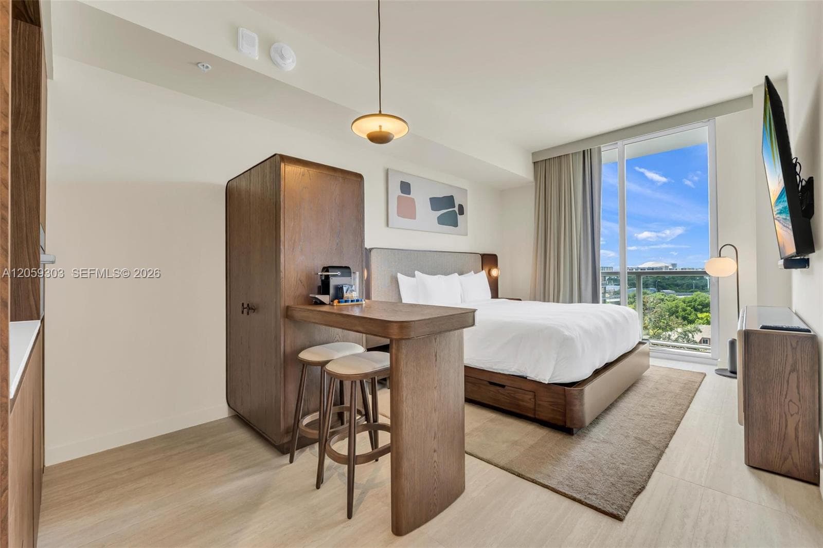 1611 SW 2nd Ave # 713, Miami FL 33129
