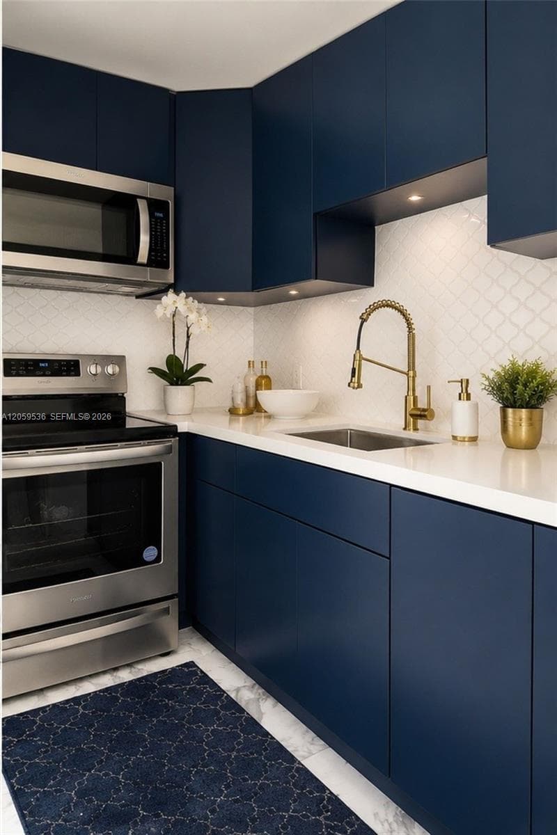 1150 Euclid Ave # 306, Miami Beach FL 33139