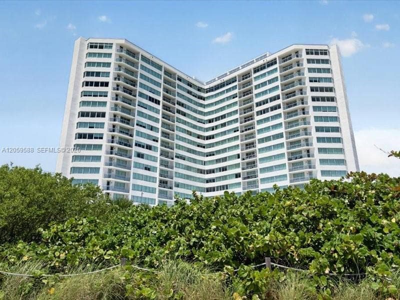 7135 Collins Ave # 331, Miami Beach FL 33141