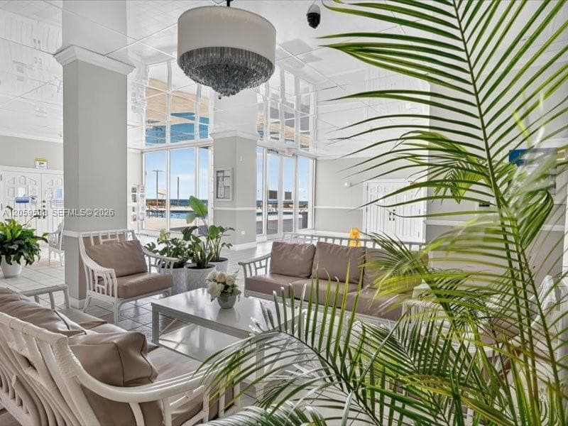 7135 Collins Ave # 331, Miami Beach FL 33141