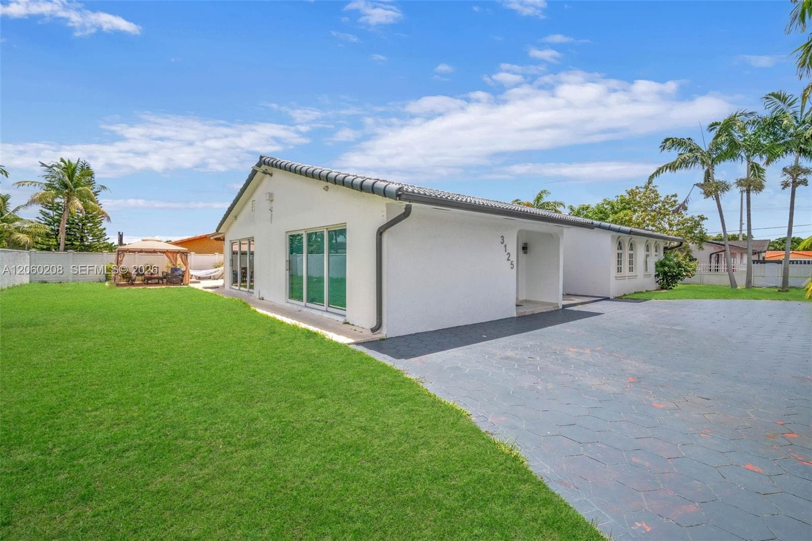 3125 SW 108th Ave, Miami FL 33165