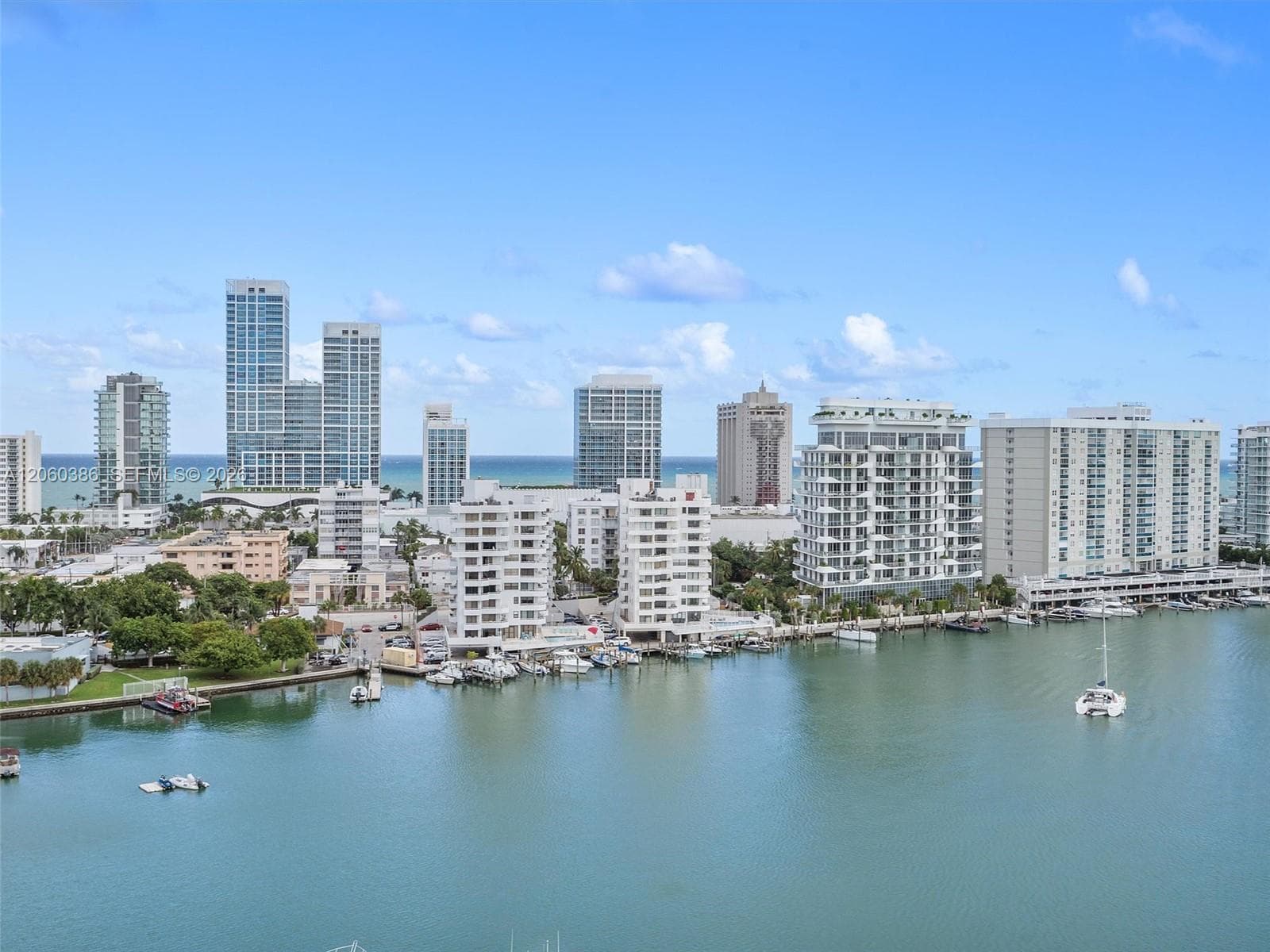 900 Bay Dr, Miami Beach FL 33141
