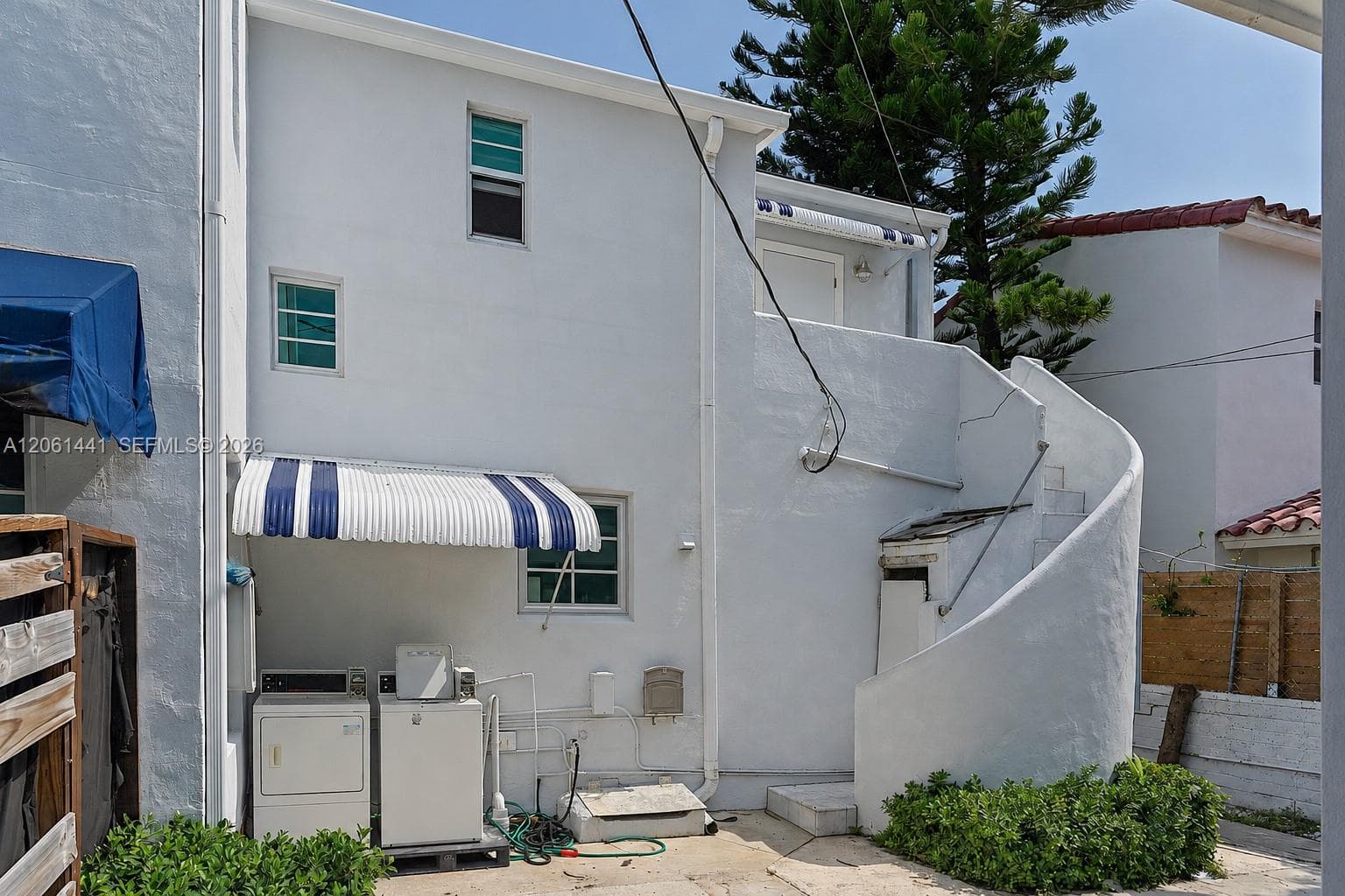 821 Espanola Way, Miami Beach FL 33139