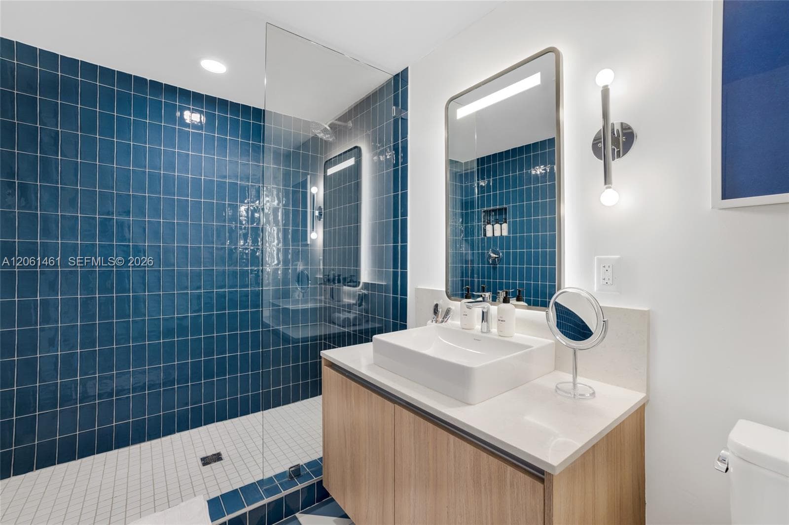 159 NE 6th St # 1716, Miami FL 33132