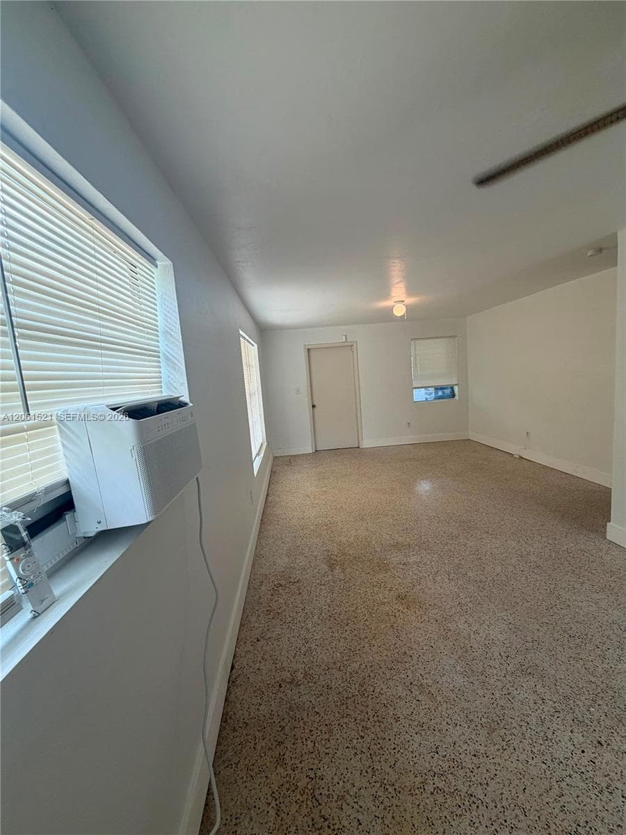 11530 SW 136th St, Miami FL 33176