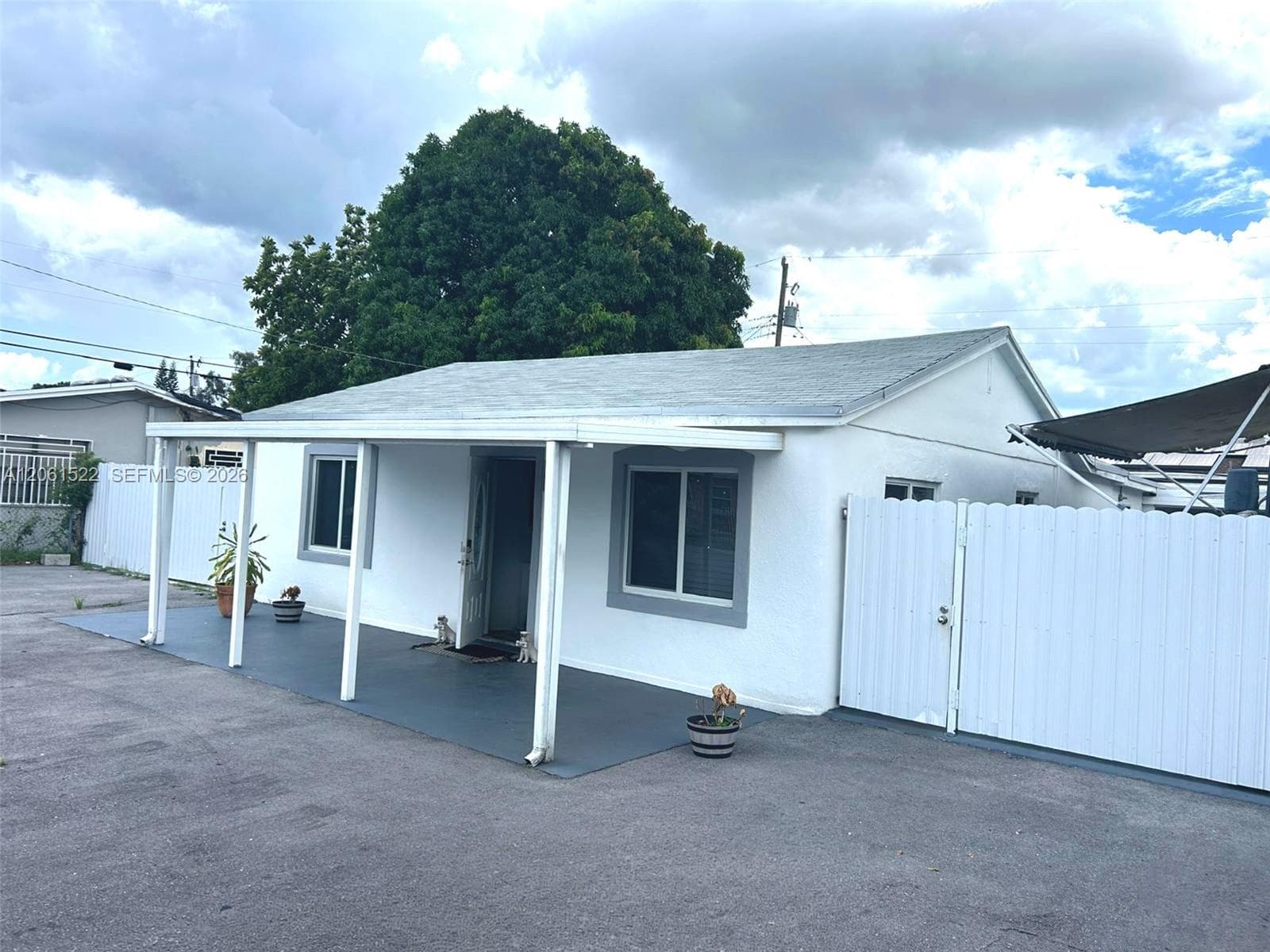 10401 NW 33rd Ave, Miami FL 33147
