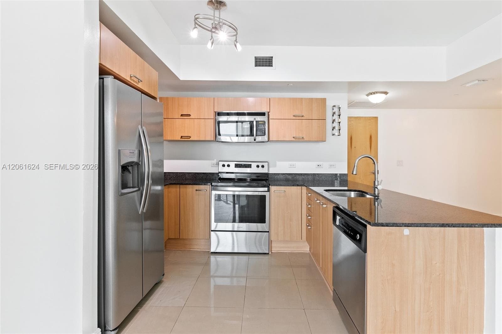350 S Miami Ave # 1805, Miami FL 33130