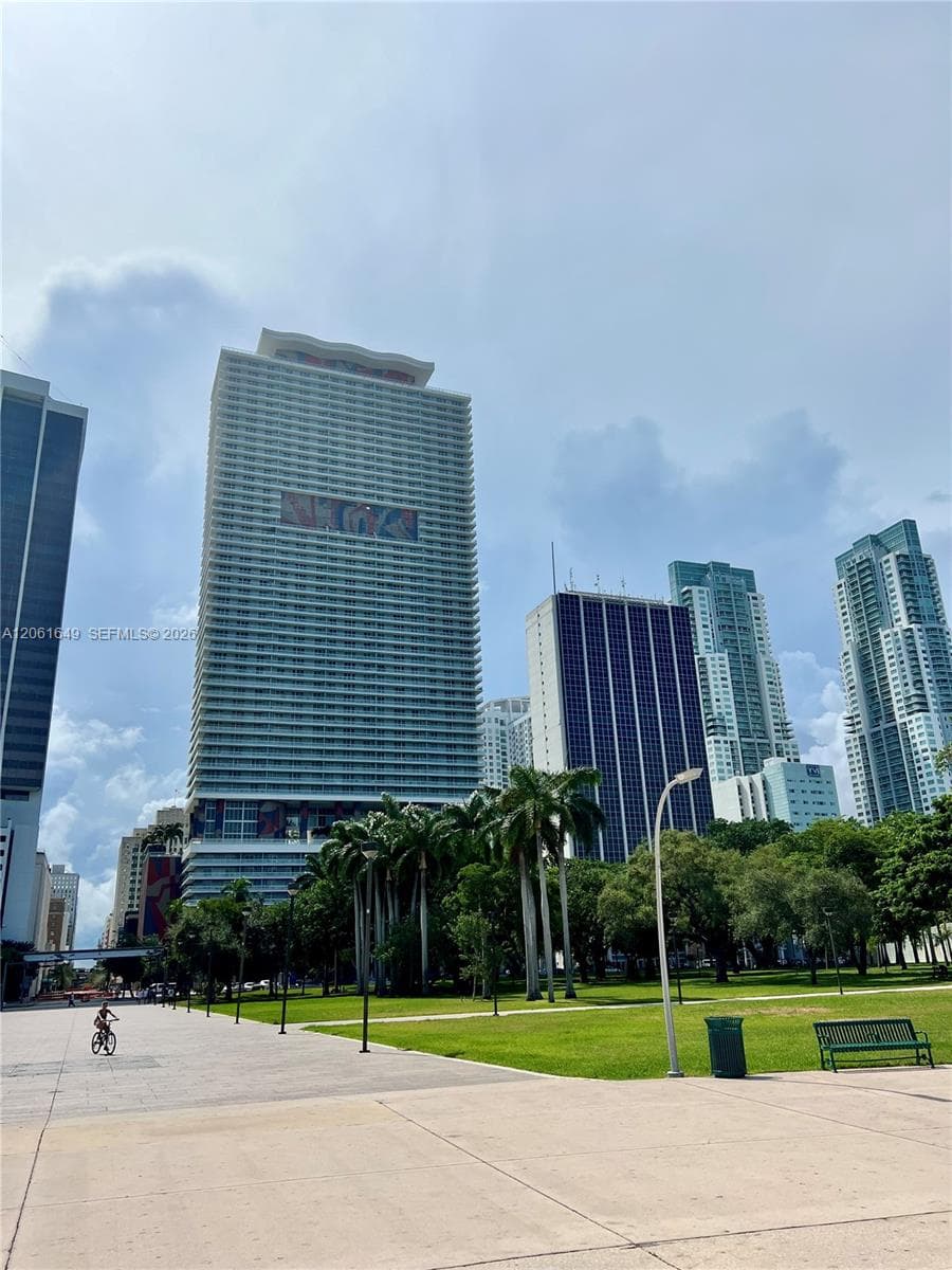 50 Biscayne Blvd # 508, Miami FL 33132