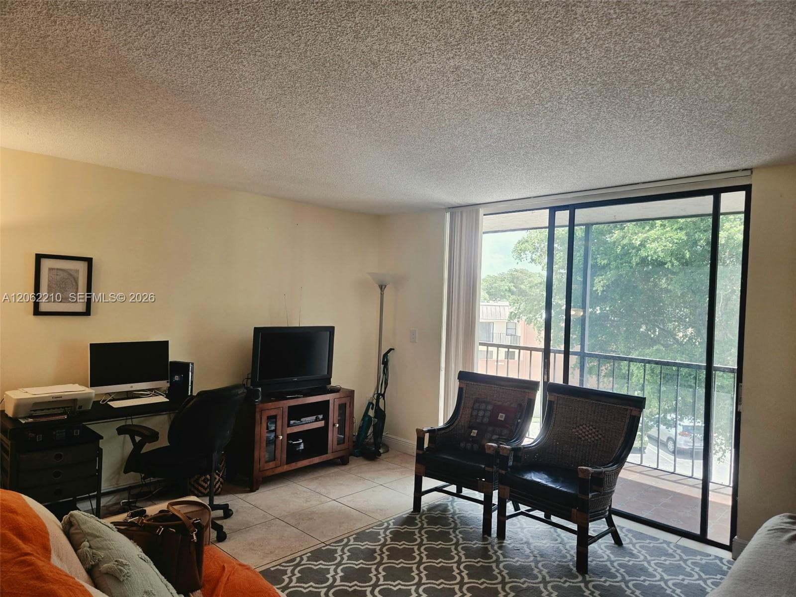 8065 SW 107th Ave # 301, Miami FL 33173