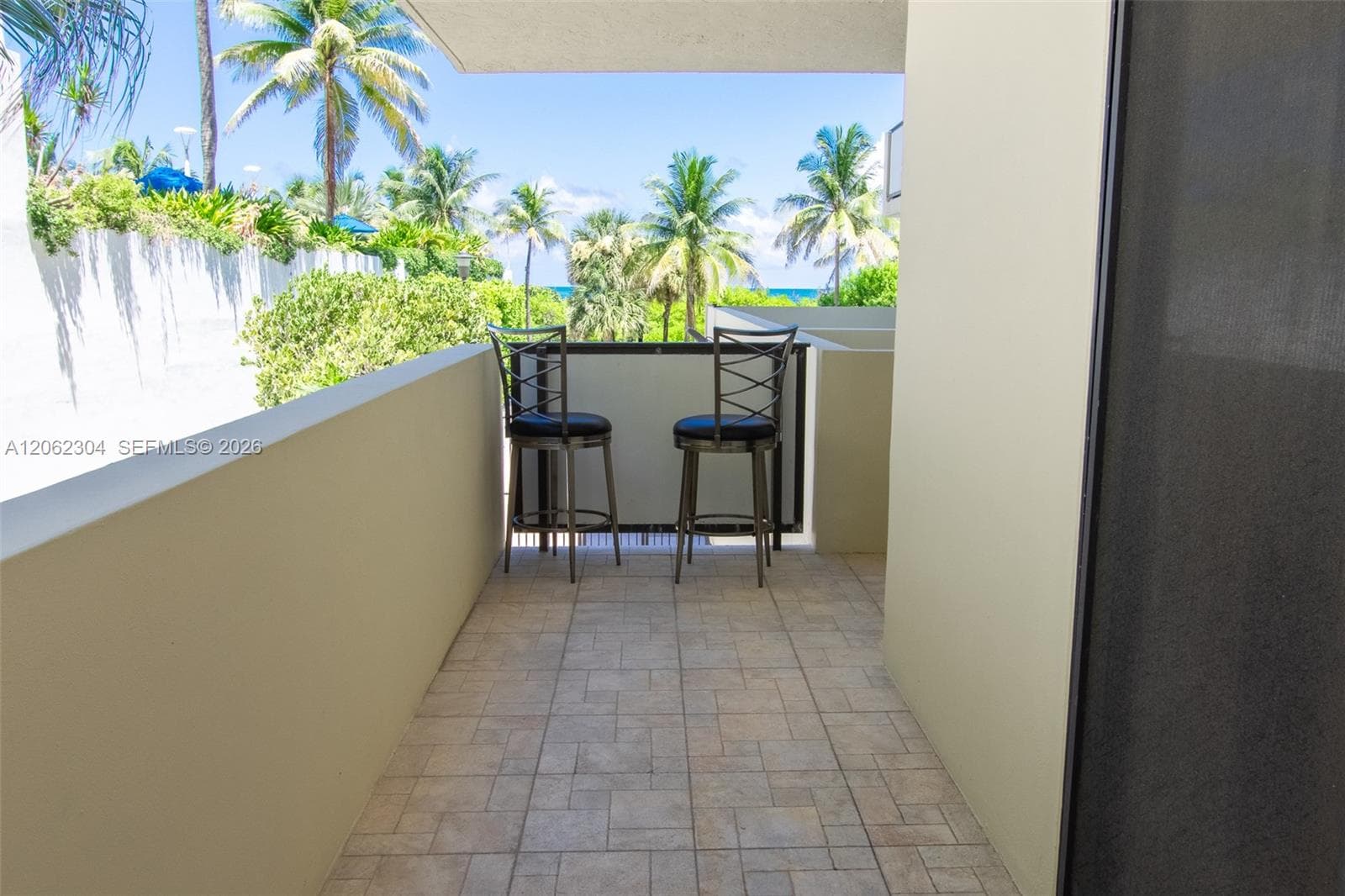 1623 Collins Ave # 215, Miami Beach FL 33139