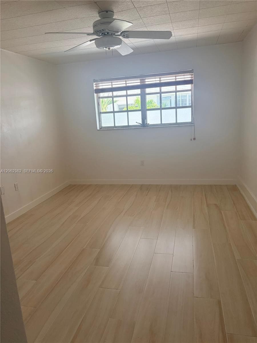 251 Galen Dr # 302, Key Biscayne FL 33149