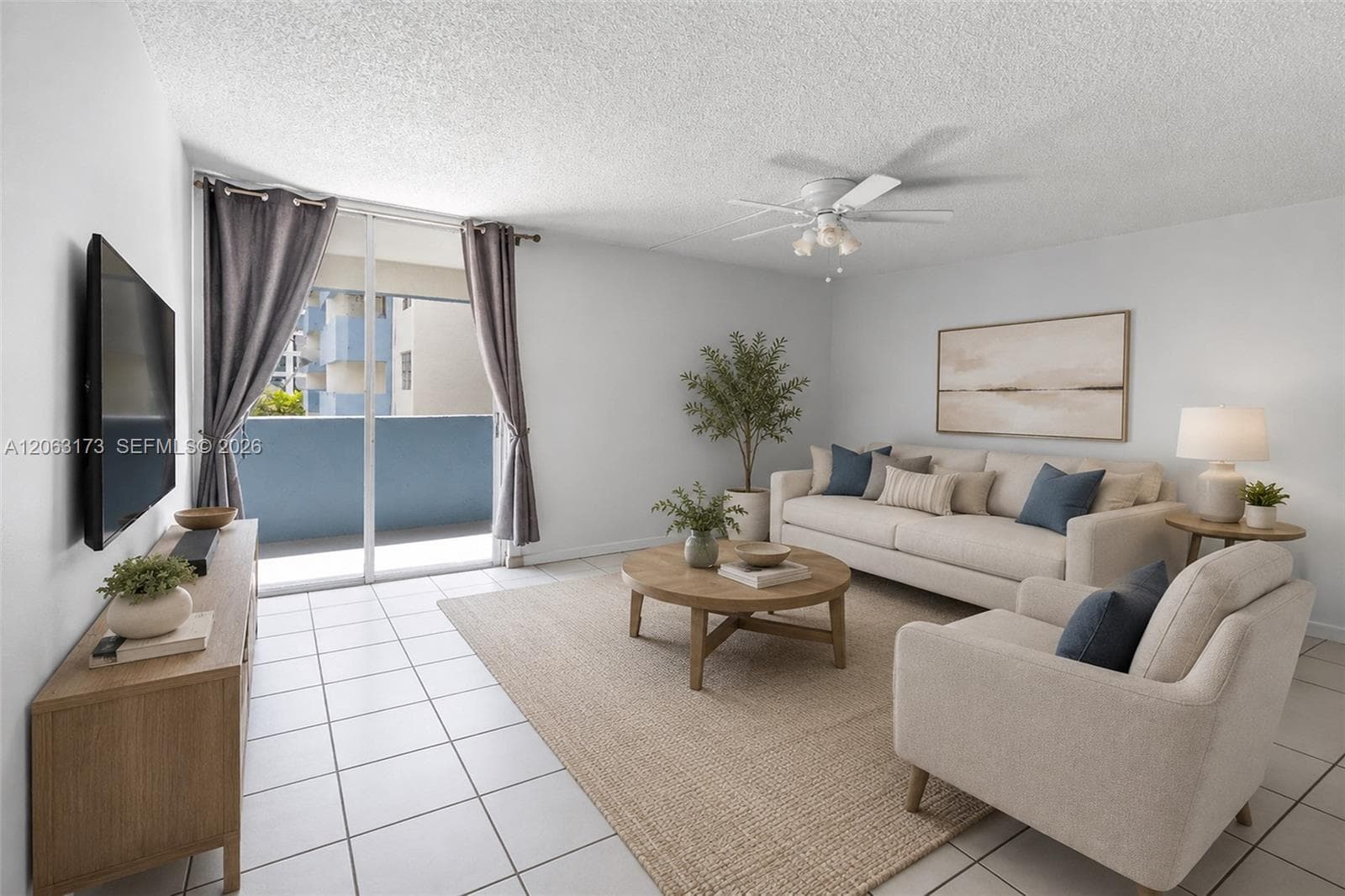 5050 NW 7th St # 211, Miami FL 33126