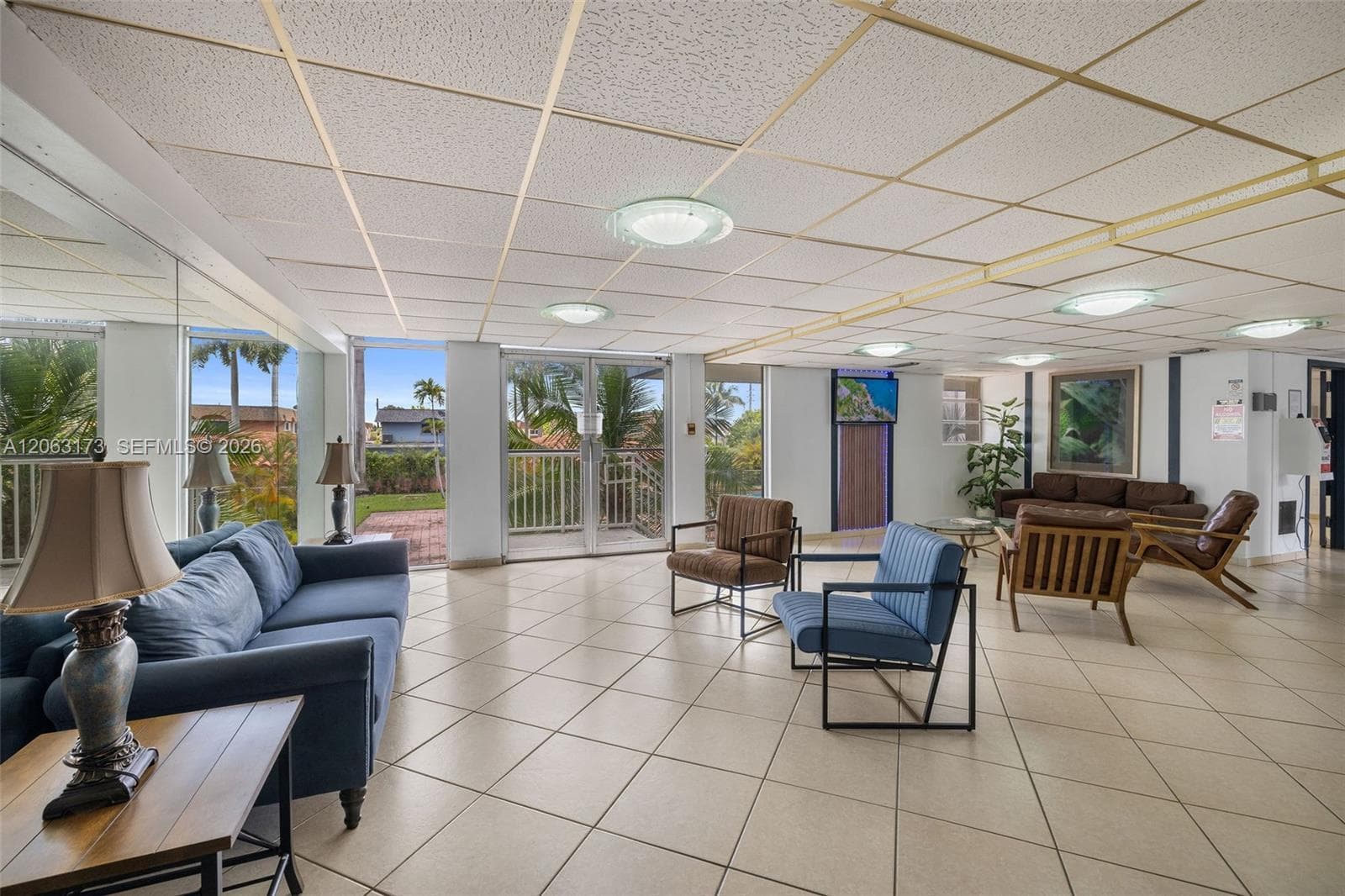 5050 NW 7th St # 211, Miami FL 33126