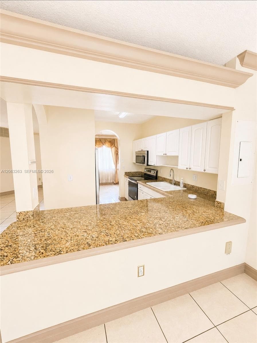 8356 NW 10th St # 6D, Miami FL 33126