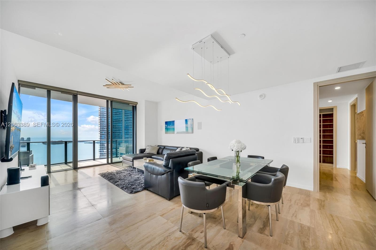 1000 Brickell Plz, Miami FL 33131