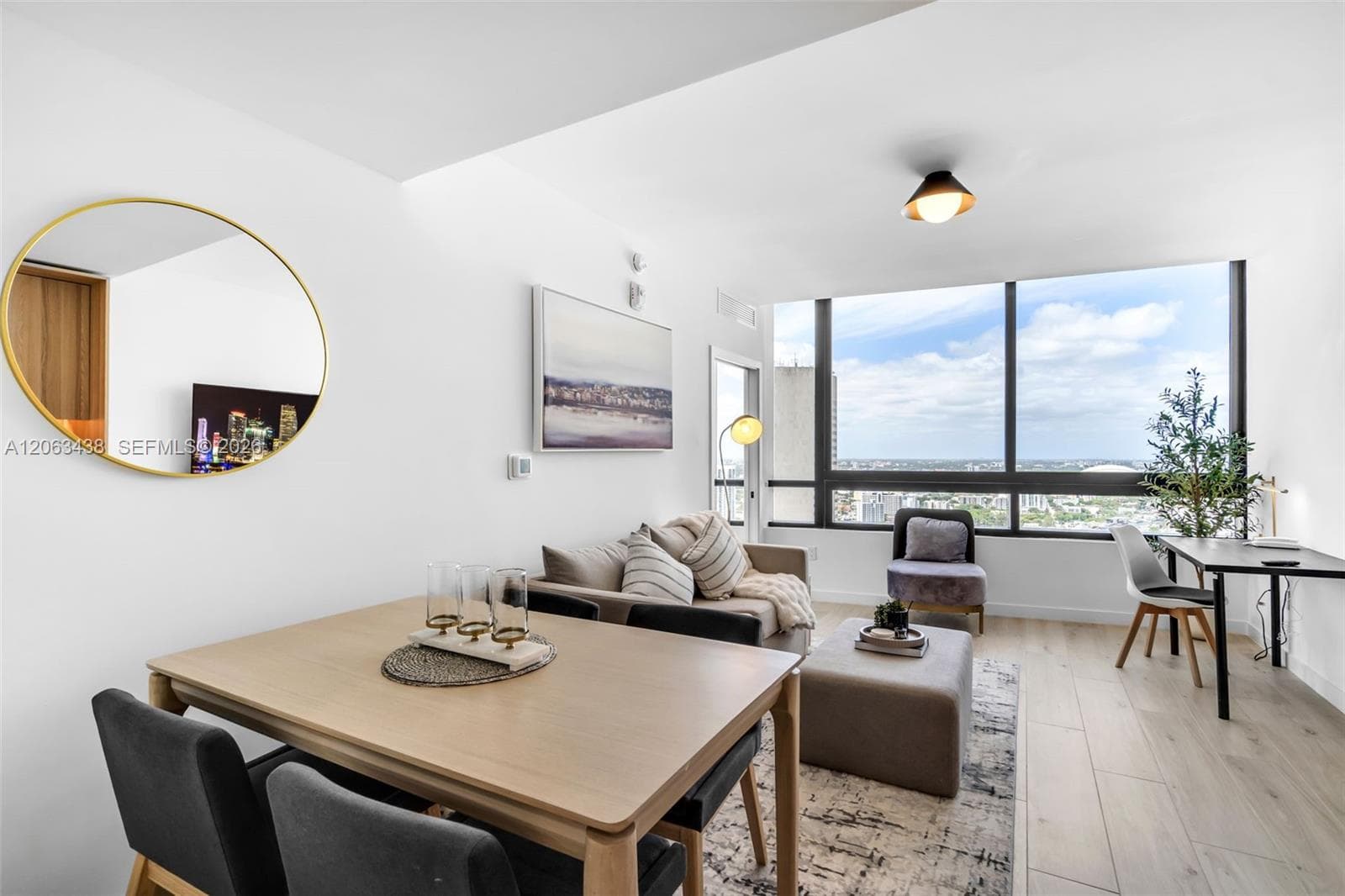 225 N Miami Ave # 3712, Miami FL 33128