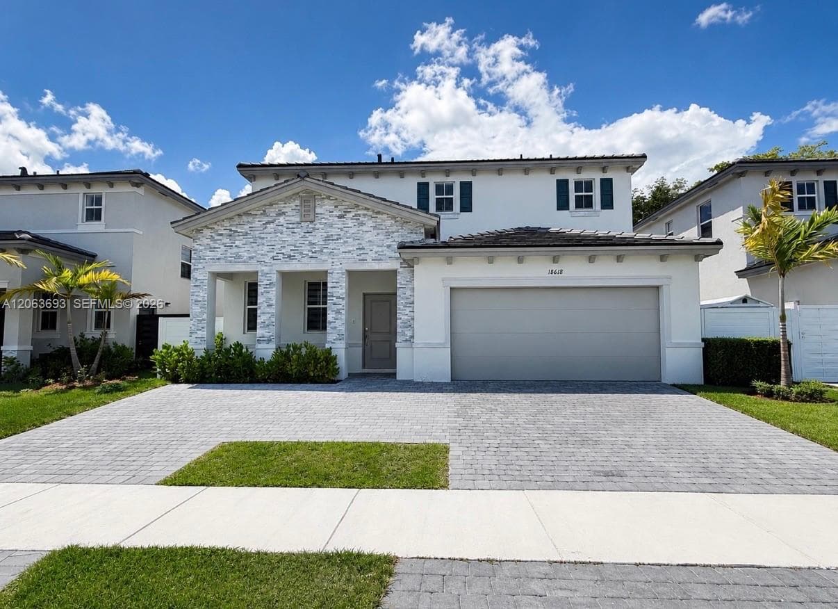 18618 SW 136th Ct, Miami FL 33177