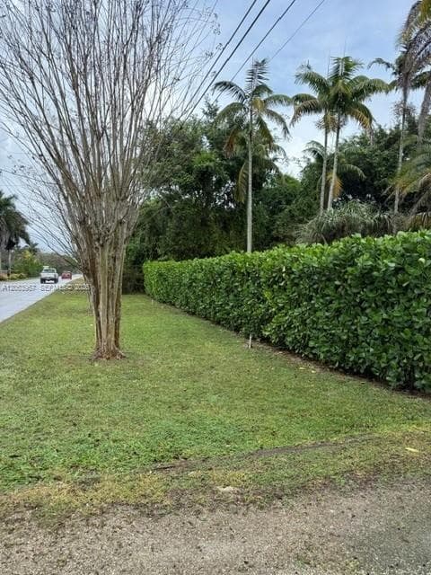 23805 SW 142nd Ave, Miami FL 33032